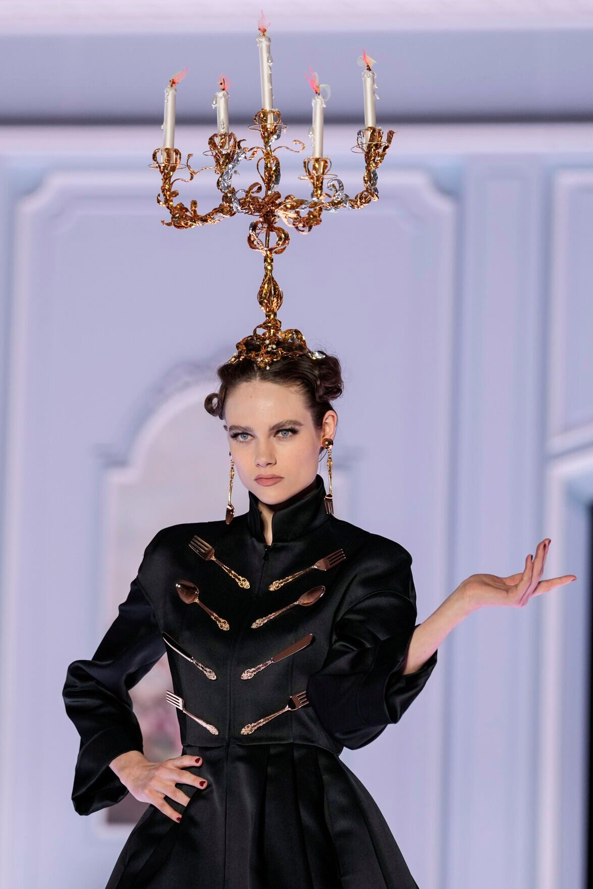 Italy Fashion Moschino F/W 22-23